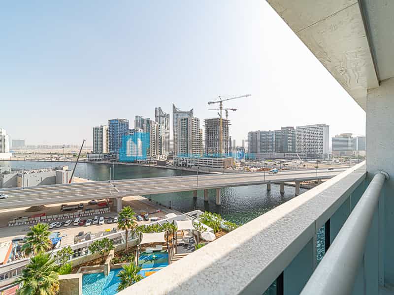 Condominium in Dubai, Dubayy 11184657