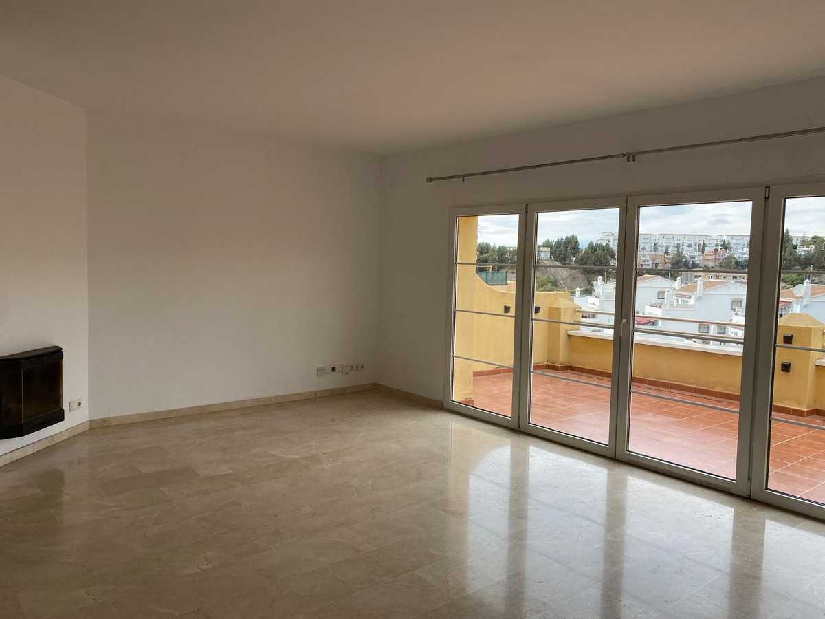 House in Fuengirola, Andalusia 11185540