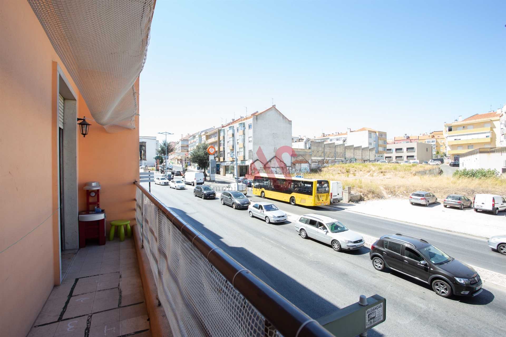 Condominium in Amadora, Lisbon 11185653
