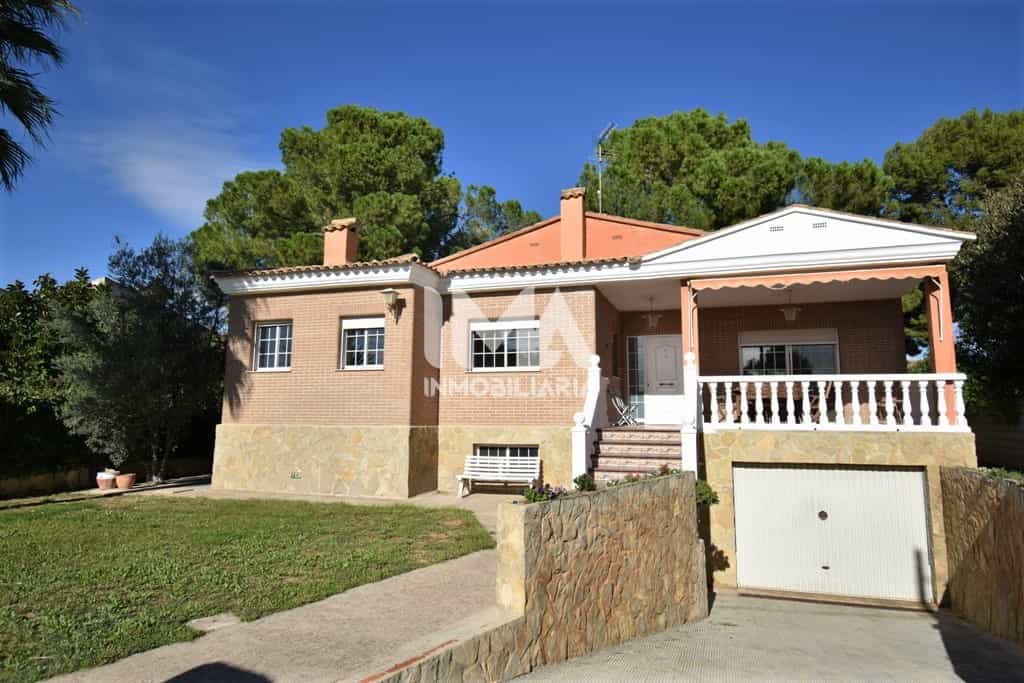 rumah dalam La Eliana, Valencia 11185701