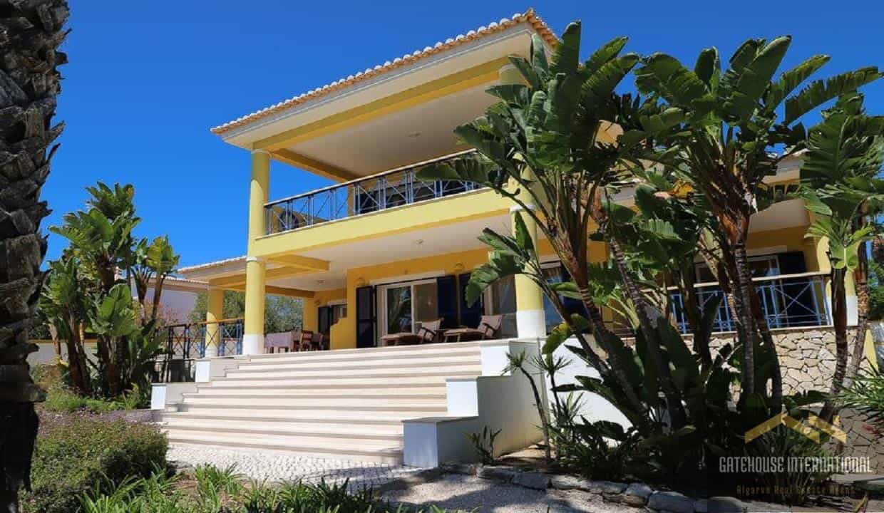Huis in Montinhos da Luz, Faro 11186147