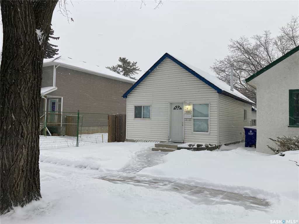 Huis in Saskatoon, Saskatchewan 11186291