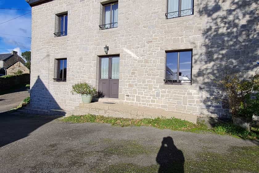 Condominium in Guillac, Bretagne 11186474