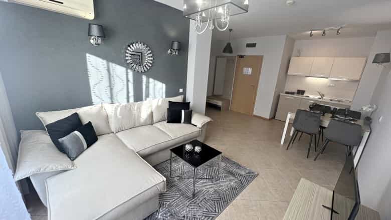 Condominium in , Burgas 11186854
