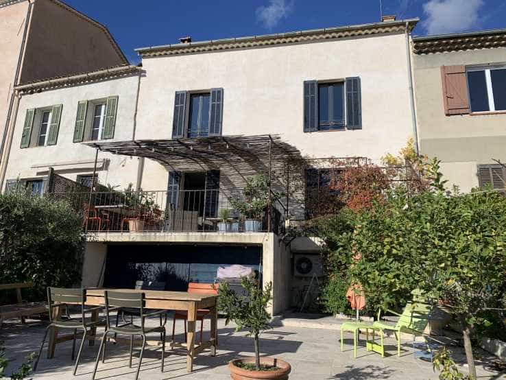 rumah dalam Seillans, Provence-Alpes-Côte d'Azur 11187167