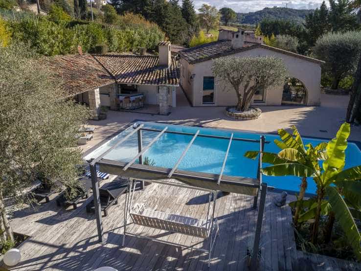 Hus i Auribeau-sur-Siagne, Provence-Alpes-Cote d'Azur 11187196