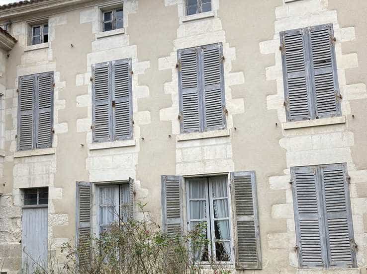 House in Fontenay-le-Comte, Pays de la Loire 11187255