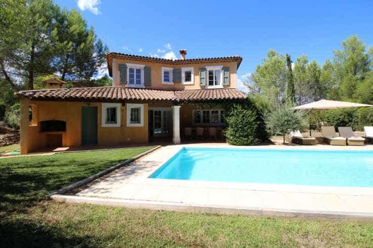Rumah di Fayence, Provence-Alpes-Cote d'Azur 11187356