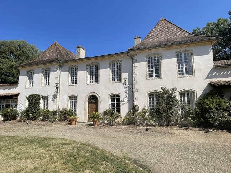 Rumah di Bergerac, Nouvelle-Aquitaine 11187359