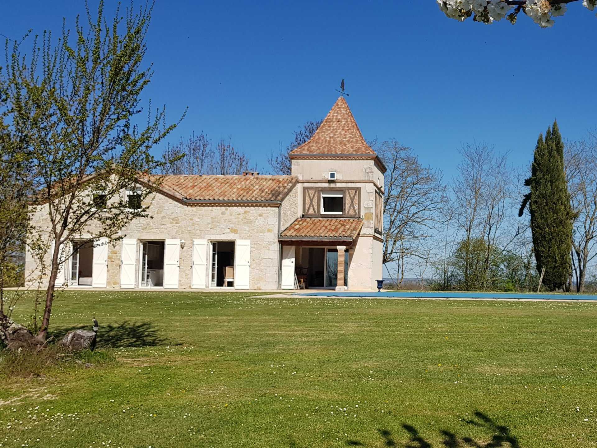 Huis in Astaffort, Nouvelle-Aquitaine 11187482