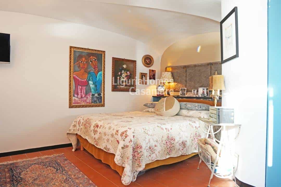 بيت في Cipressa, Liguria 11187492
