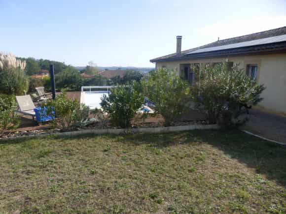 House in Condezaygues, Nouvelle-Aquitaine 11187520