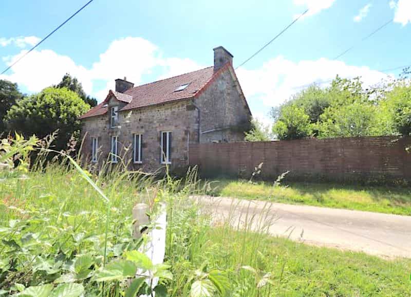 жилой дом в Mortain-Bocage, Normandy 11187817