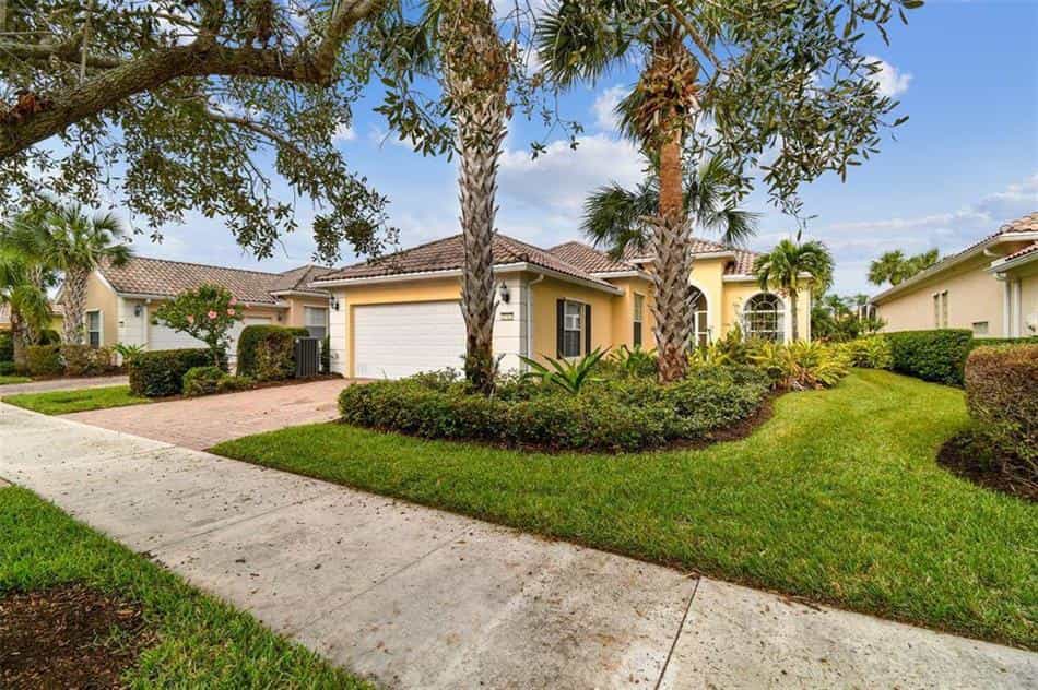 House in Sarasota, Florida 11188514
