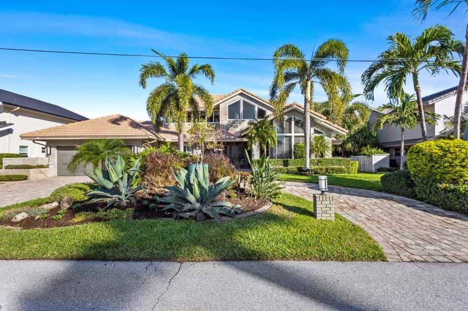 жилой дом в Тропический остров, Флорида 11188681