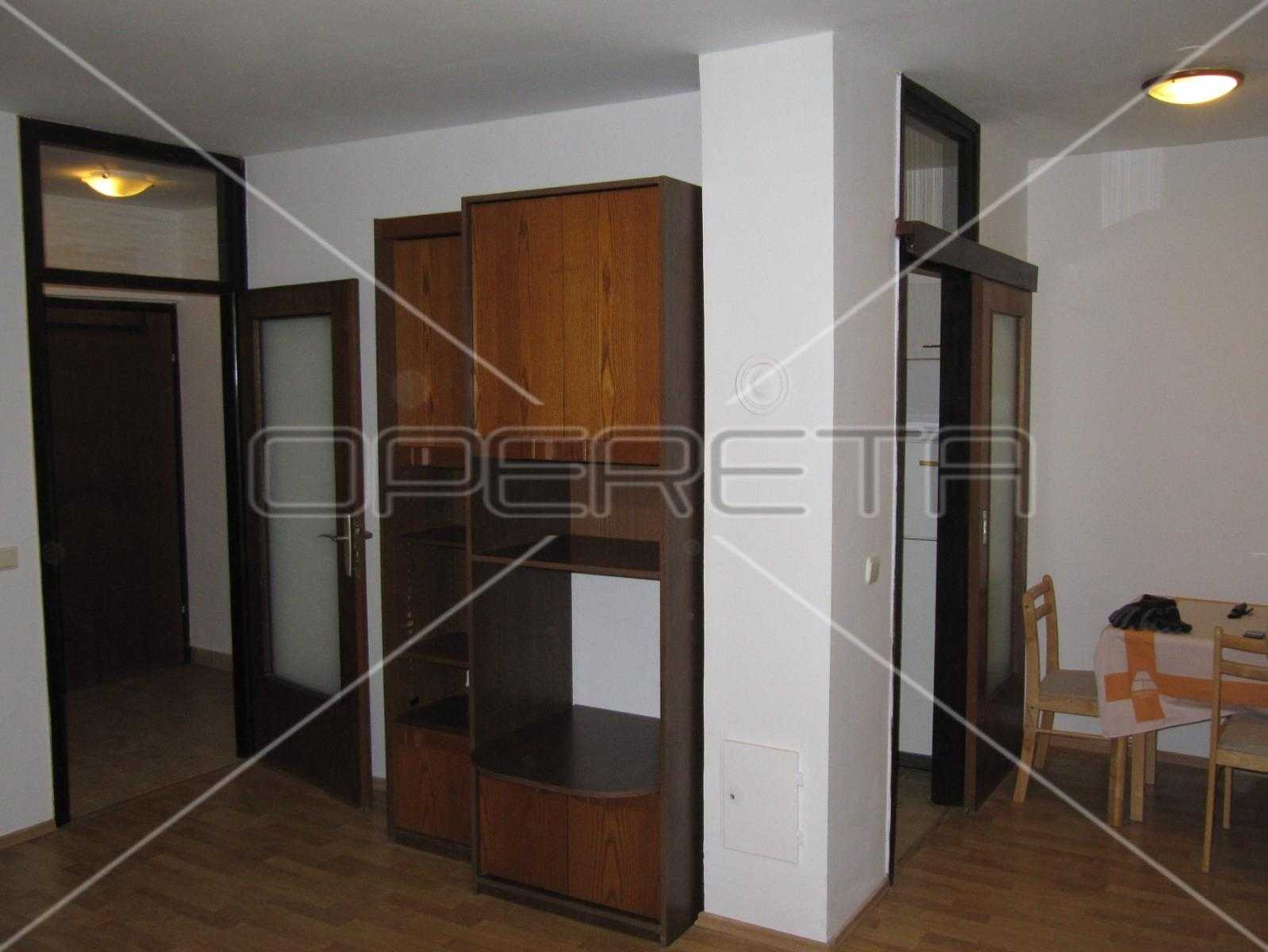 公寓 在 扎普雷西奇, 萨格勒巴卡·祖帕尼亚 11189395