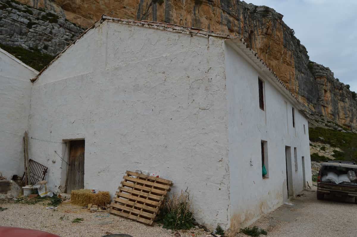 بيت في Valle de Abdalajís, Andalusia 11189624