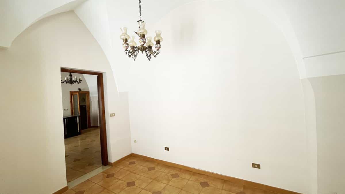 公寓 在 Oria, Brindisi 11190084