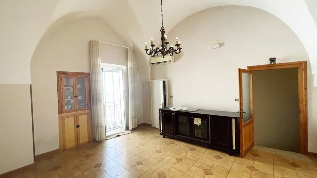 Condominium in Oria, Brindisi 11190084