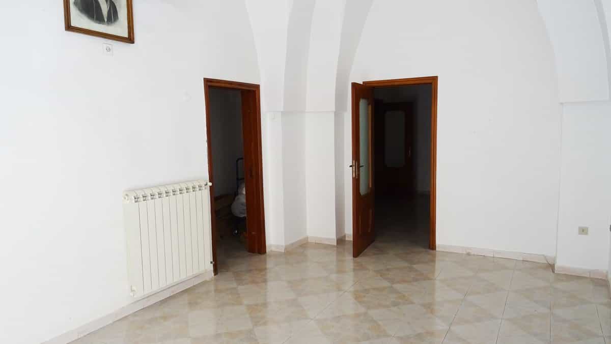 Hus i Oria, Puglia 11190086