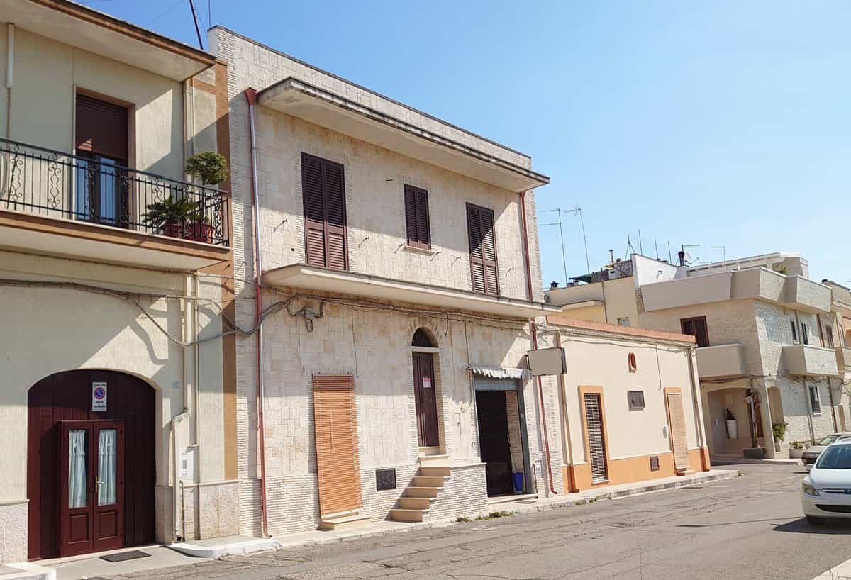 Kondominium dalam Oria, Puglia 11190093