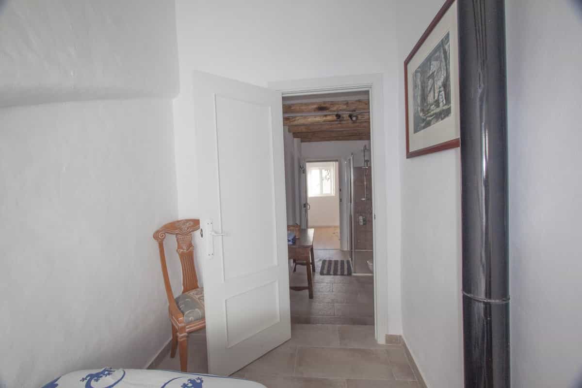 एकाधिक घर में Gaucín, Andalucía 11190867