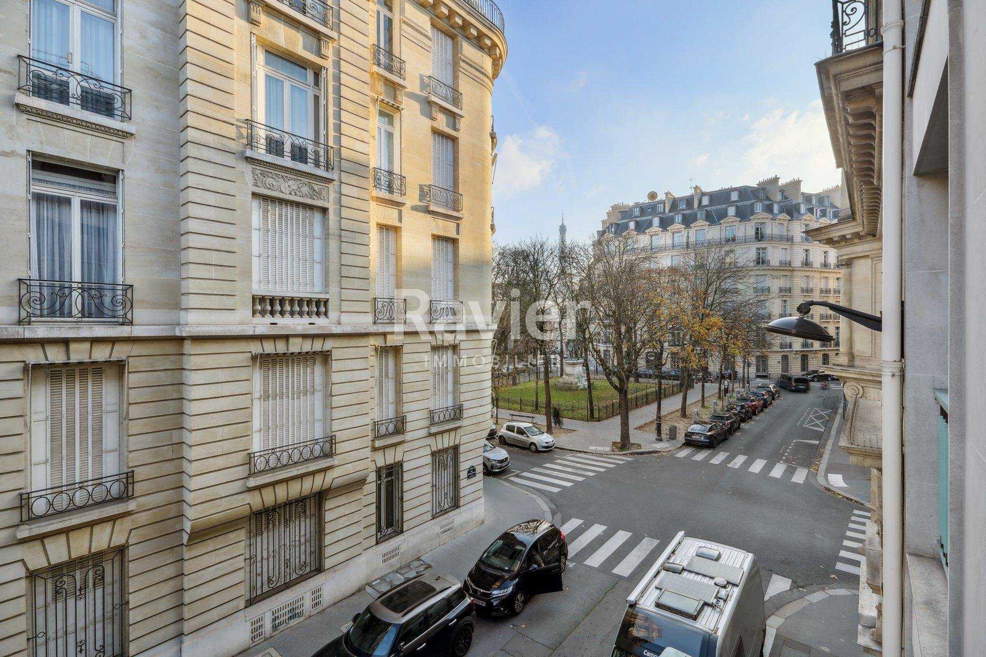 Condominium in Paris 16ème, Paris 11191618