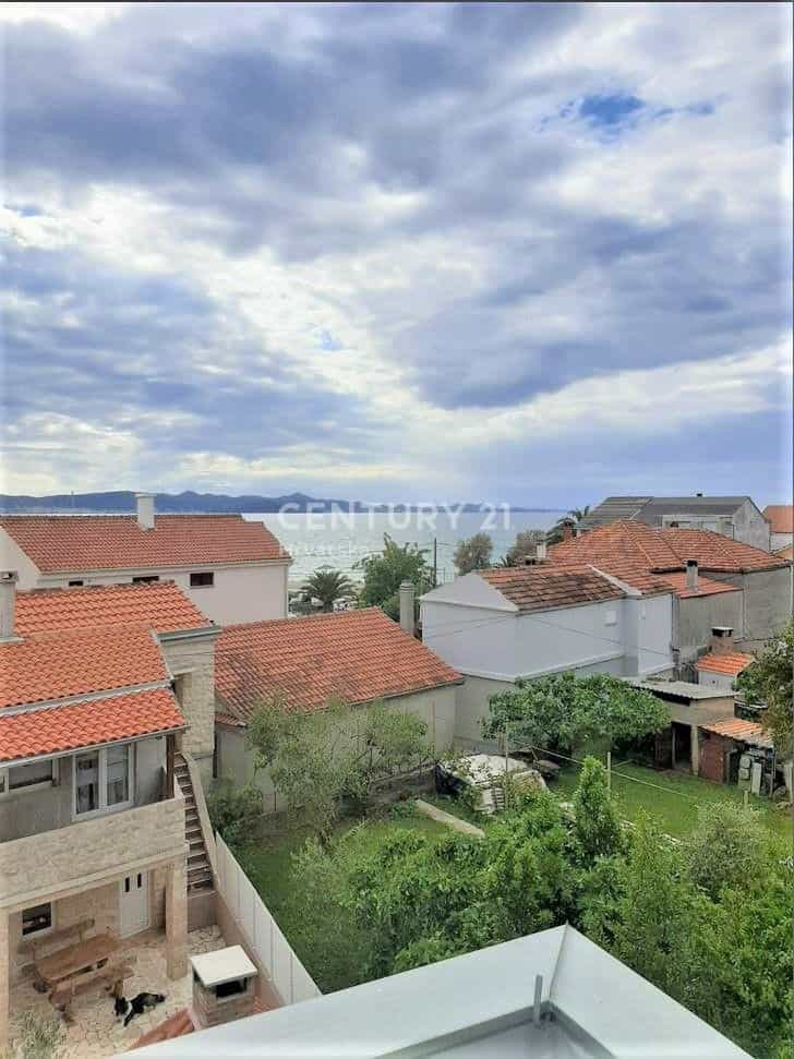 жилой дом в Bibinje, Zadar County 11192034