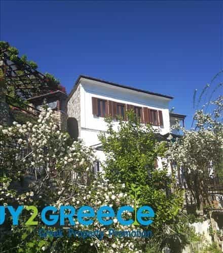 بيت في Volos,  11192257