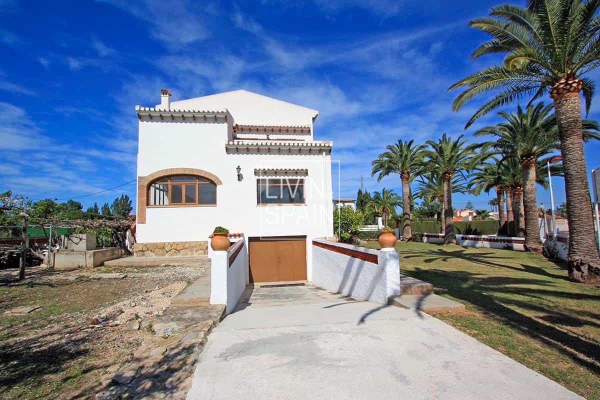House in Miraflor, Valencia 11192362