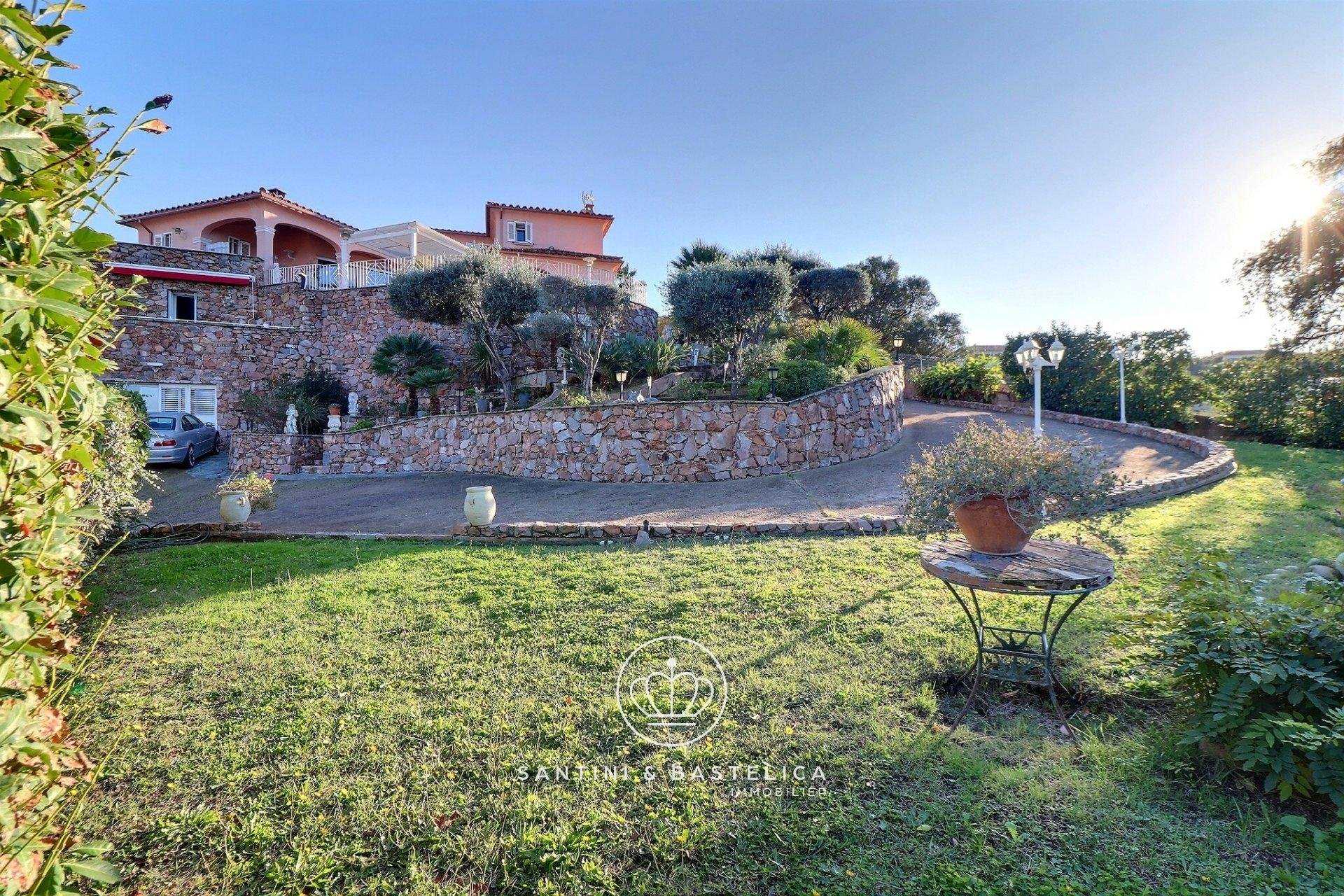 Dom w Le Ricanto, Korsyka 11192436