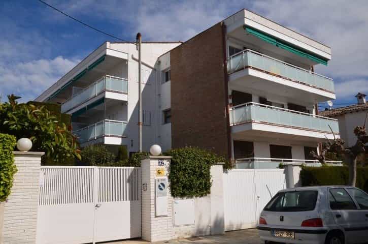 Condominium dans Sitges, Catalogne 11192590