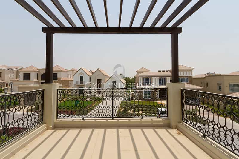 Residential in Dubai, Dubai 11192648