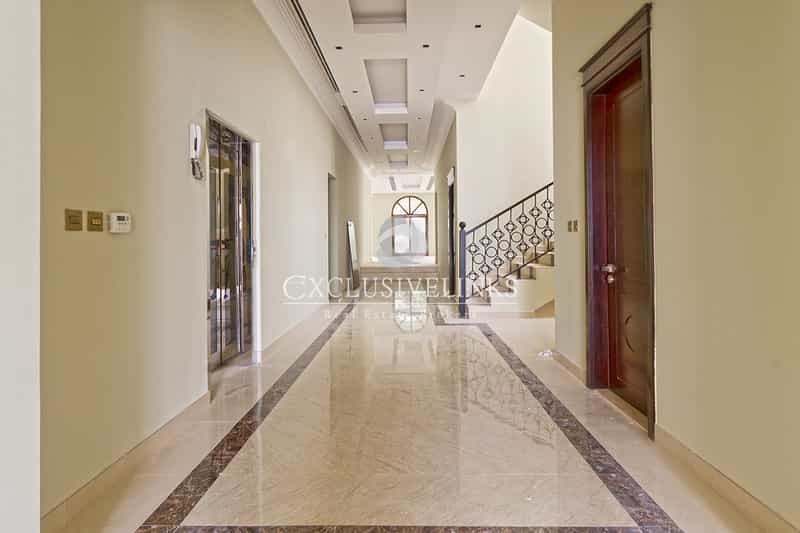 Residential in Dubai, Dubai 11192648