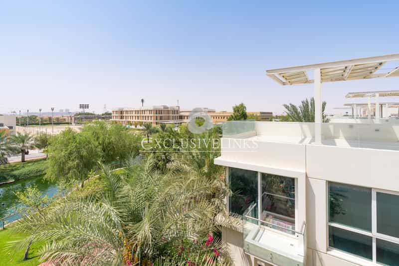 Huis in Dubai, Dubai 11192659