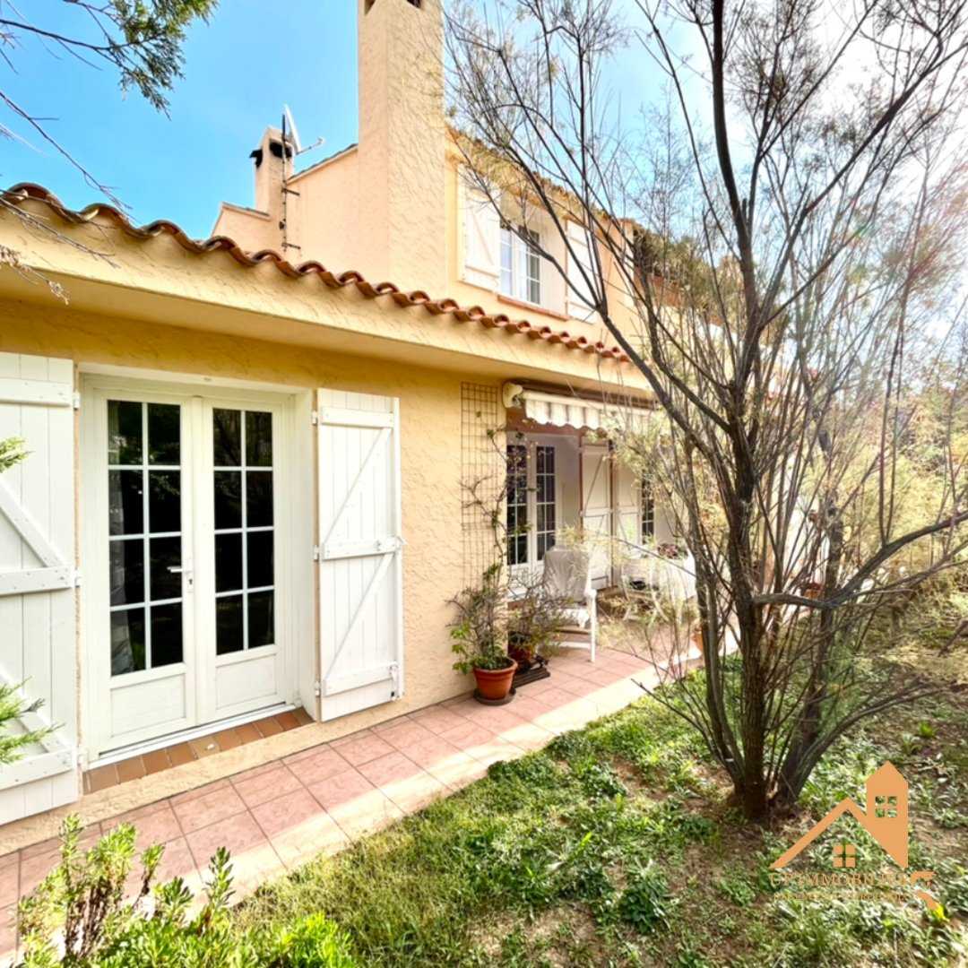 House in Porquerolles, Provence-Alpes-Cote d'Azur 11192790