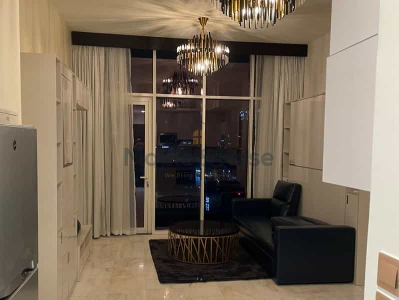 Condominium in Dubai, Dubayy 11193213