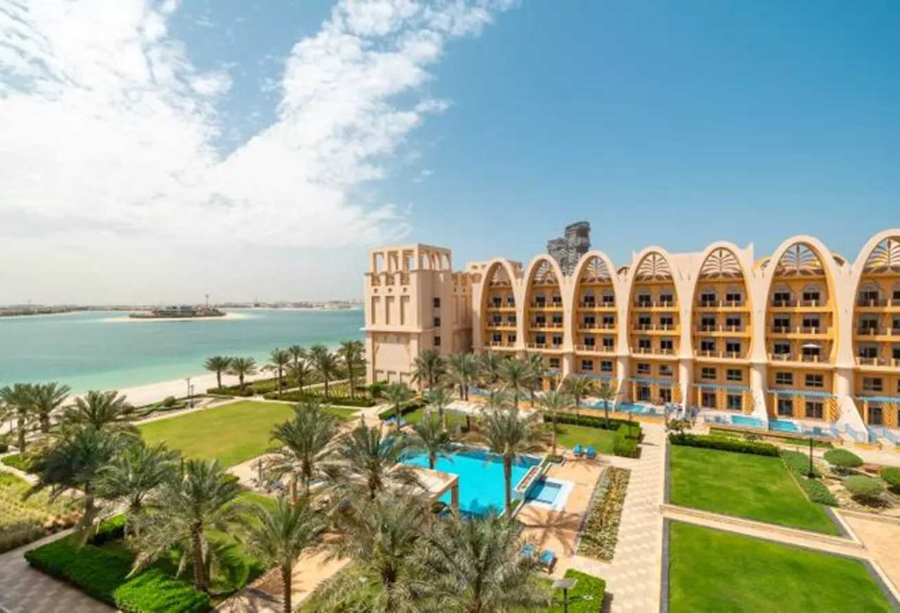 Condominium in Dubai, Dubayy 11193250