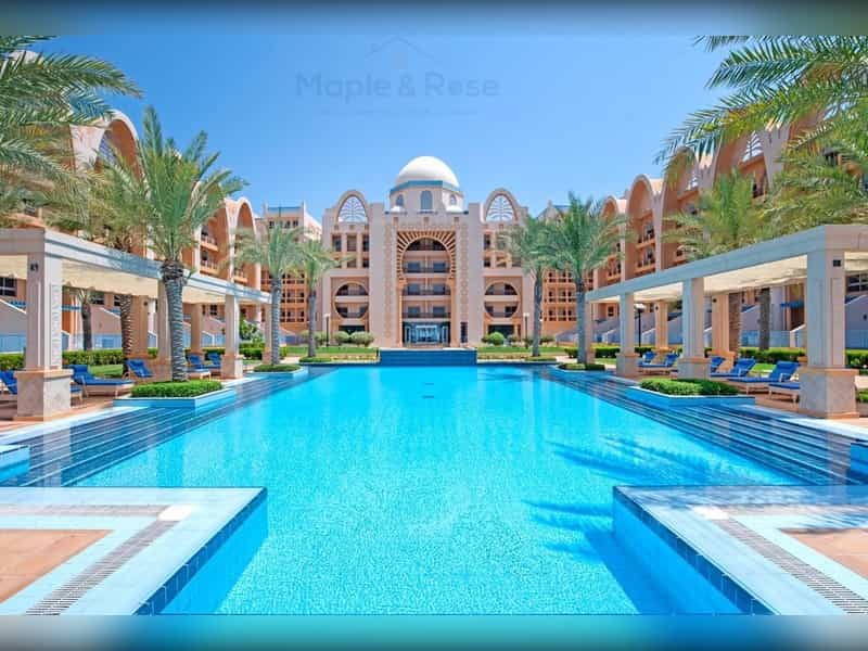 Condominium in Dubai, Dubayy 11193250
