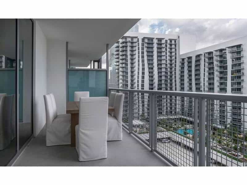 Condominium in Miami, Florida 11193522