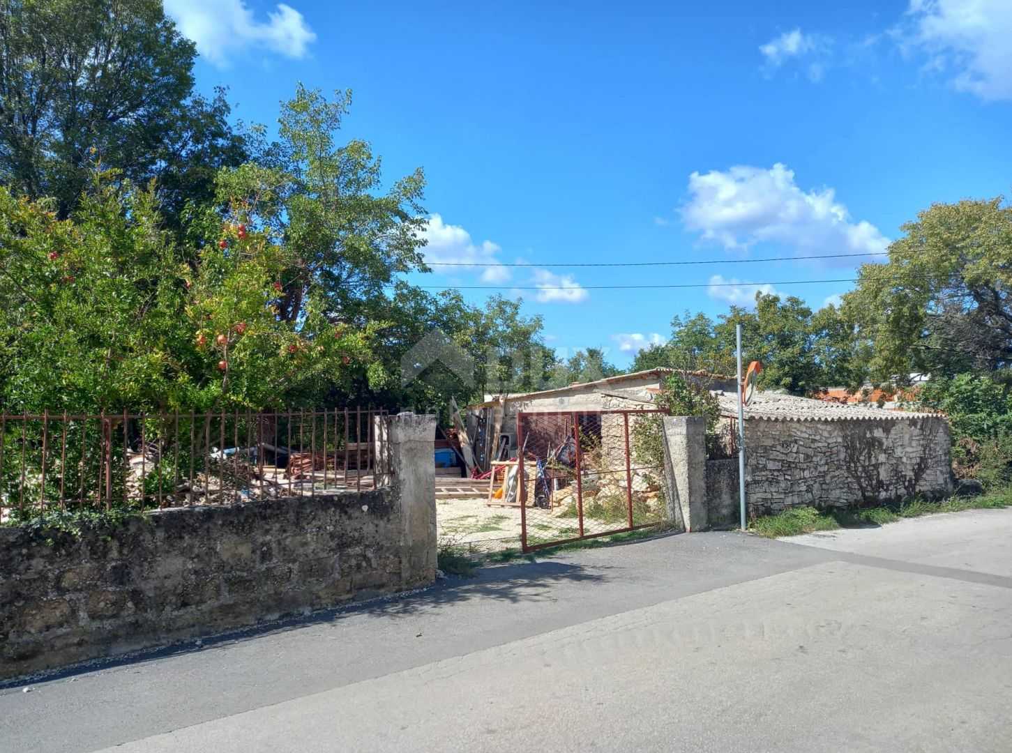Land in Juršići, Istarska županija 11193621