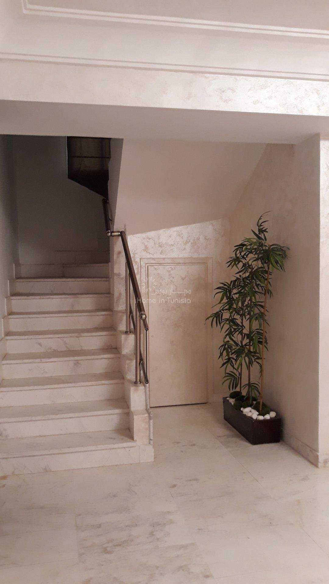 Condominium in Tunis, Tunis 11193630