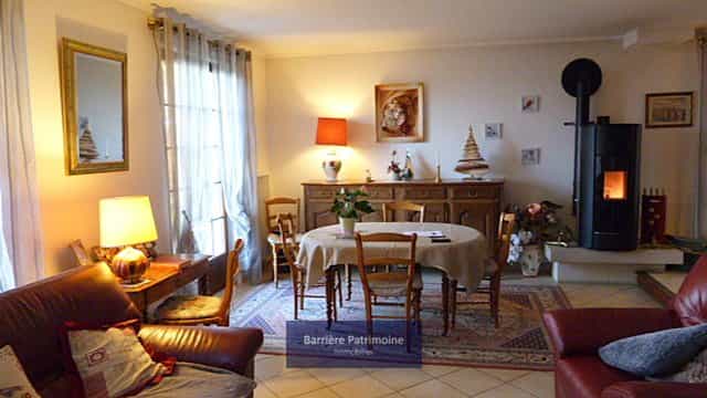 住宅 在 Mâcon, Saône-et-Loire 11194317