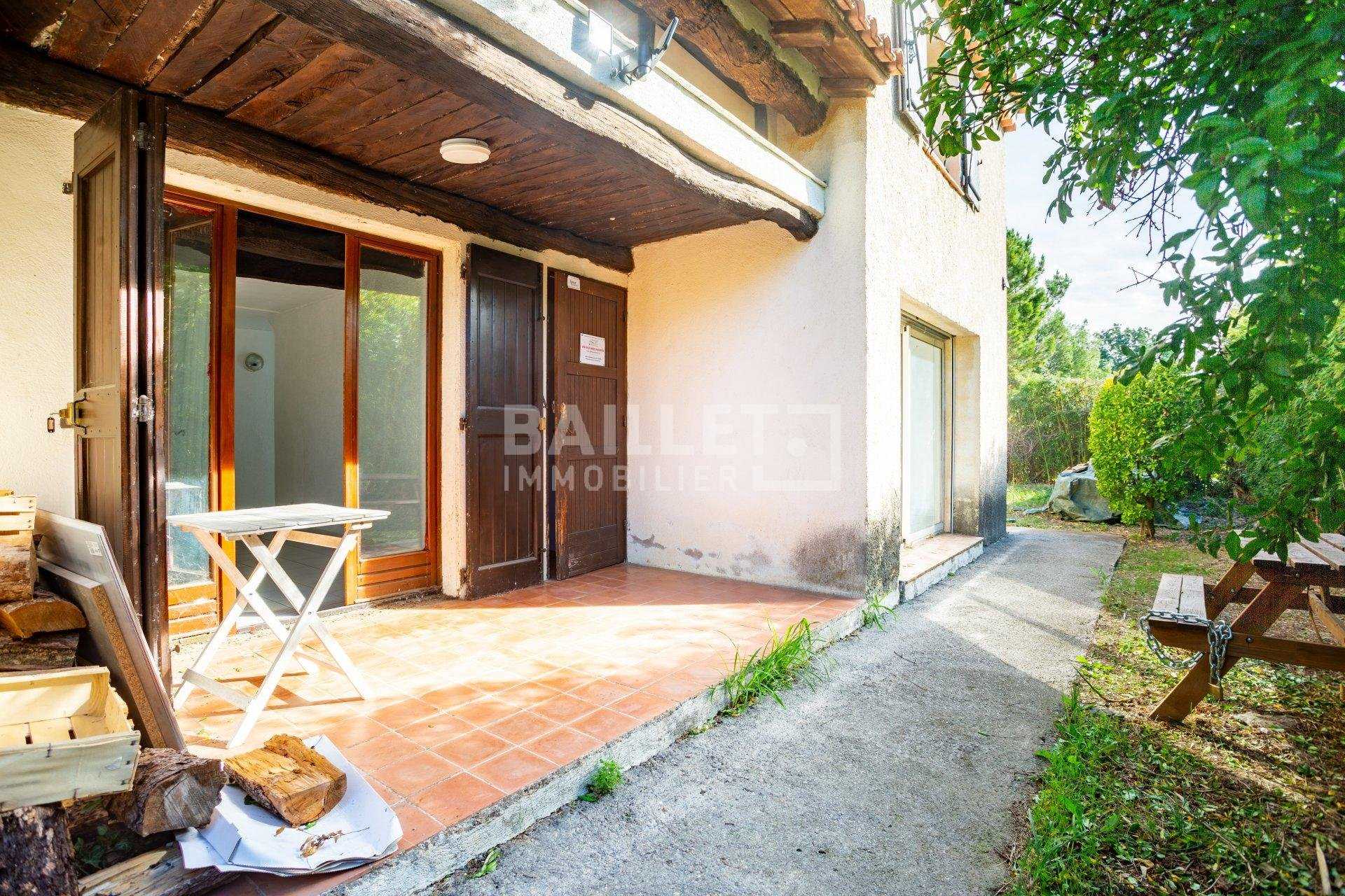 Casa nel Montauroux, Provenza-Alpi-Costa Azzurra 11194342