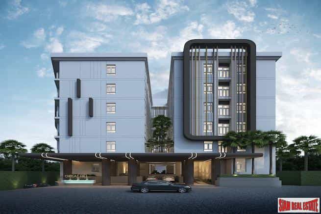 Condominium in Ban Bang Ma Lao, Phuket 11196254