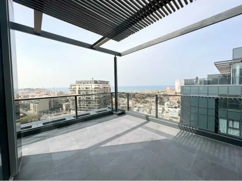 Condominium in Tel Aviv-Jafo, Kompert Street 11196711