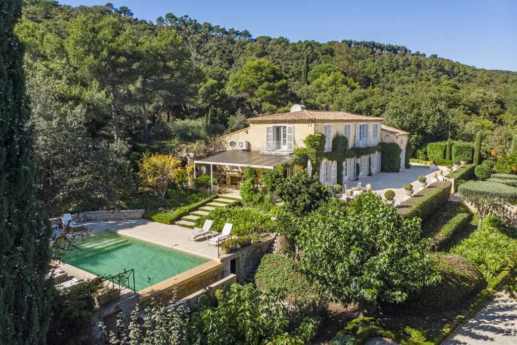 casa en Gassin, Provence-Alpes-Côte d'Azur 11197255
