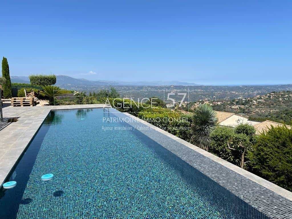 House in Tanneron, Provence-Alpes-Cote d'Azur 11197333