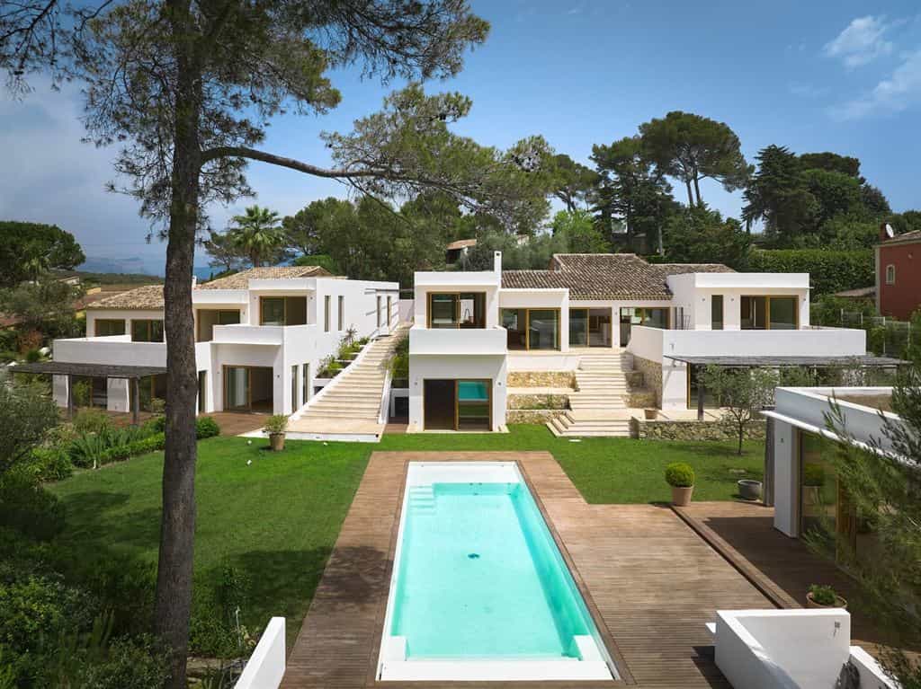Rumah di Mougin, Provence-Alpes-Cote d'Azur 11197339