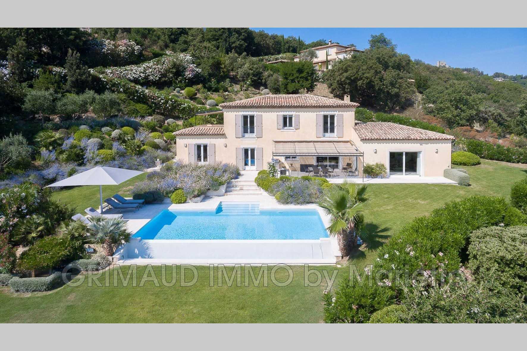 House in Grimaud, Provence-Alpes-Cote d'Azur 11197405